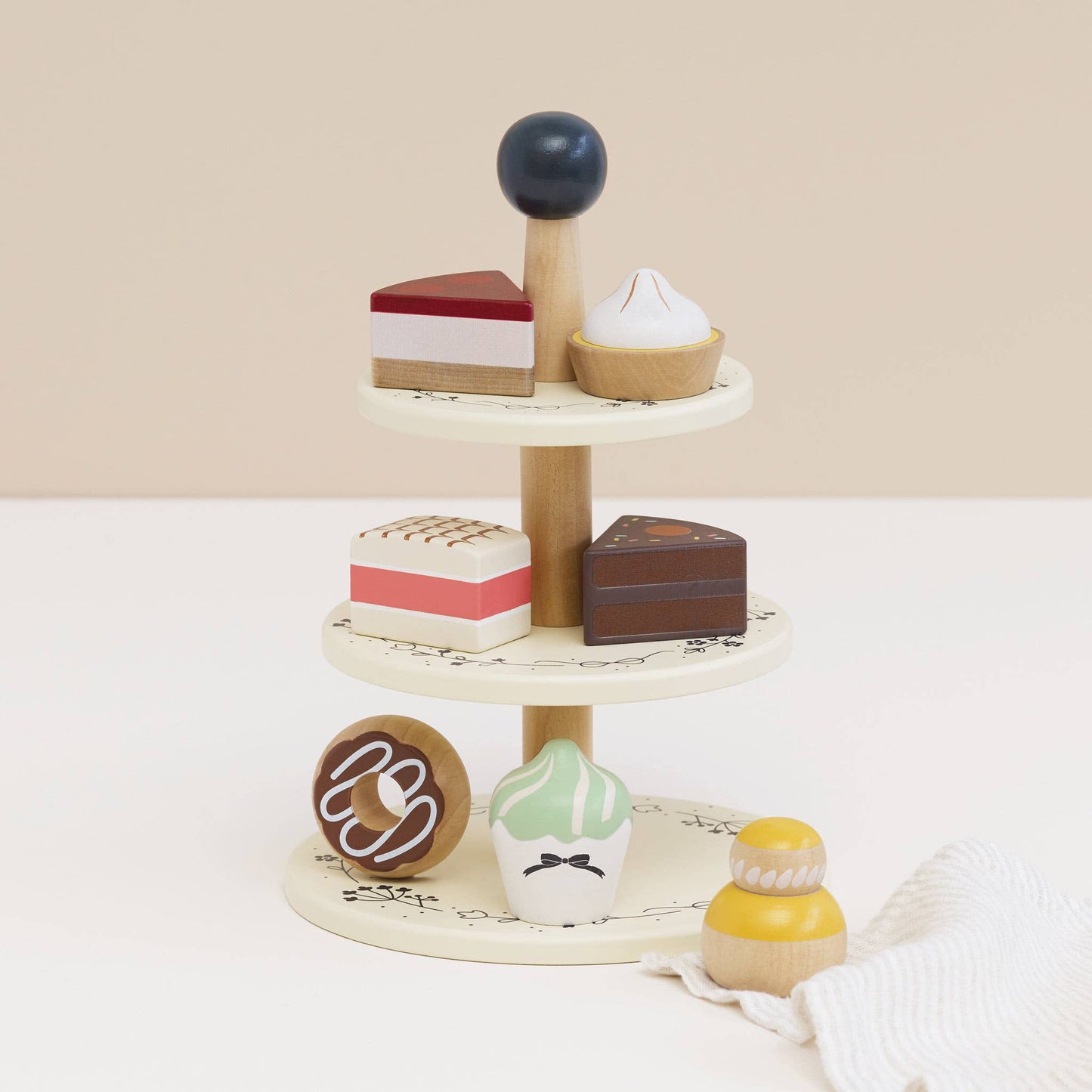 Wooden Toy Cake Stand & Selection of 7 Eco-Friendly Treats