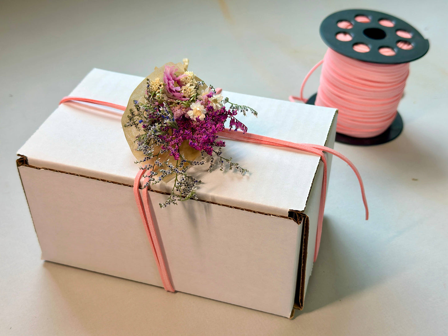 Dollhouse Bouquet : Neutral