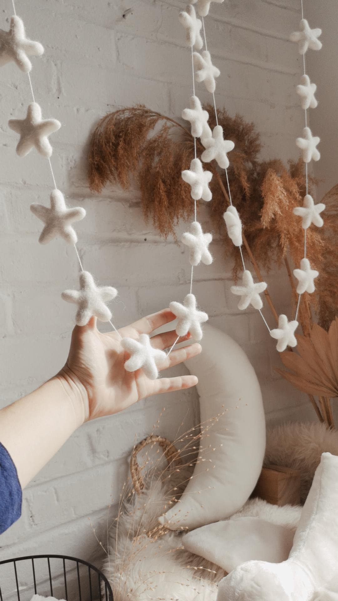 Handmade Felt Star Garland : White
