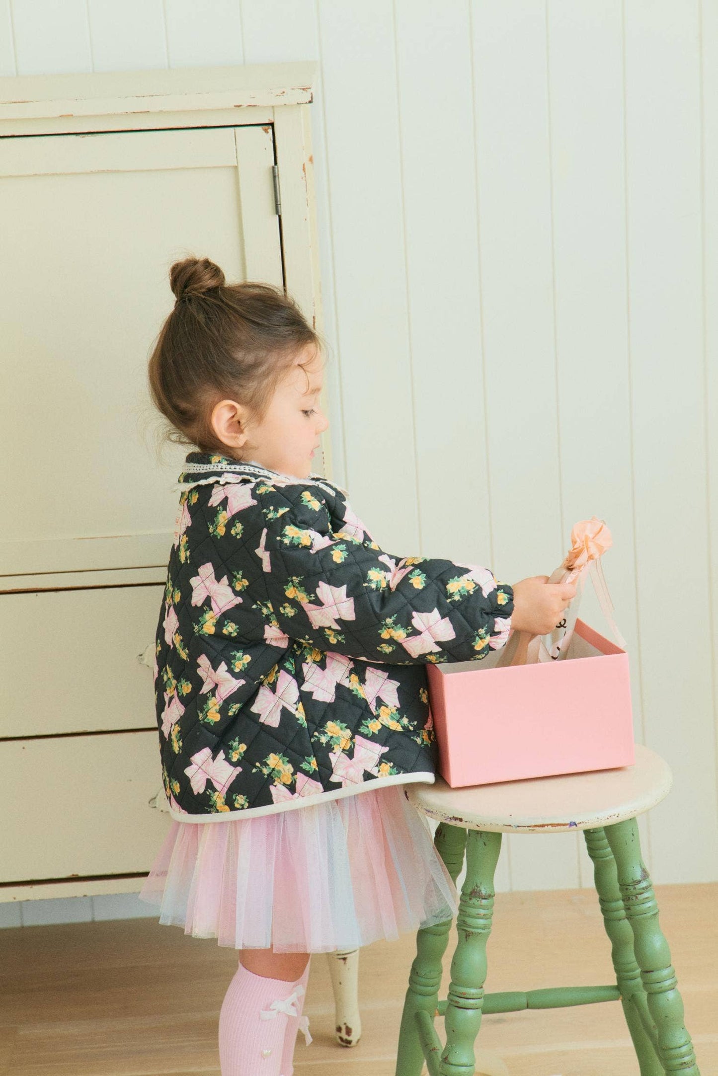 Ribbon Noir Frill Jacket: S