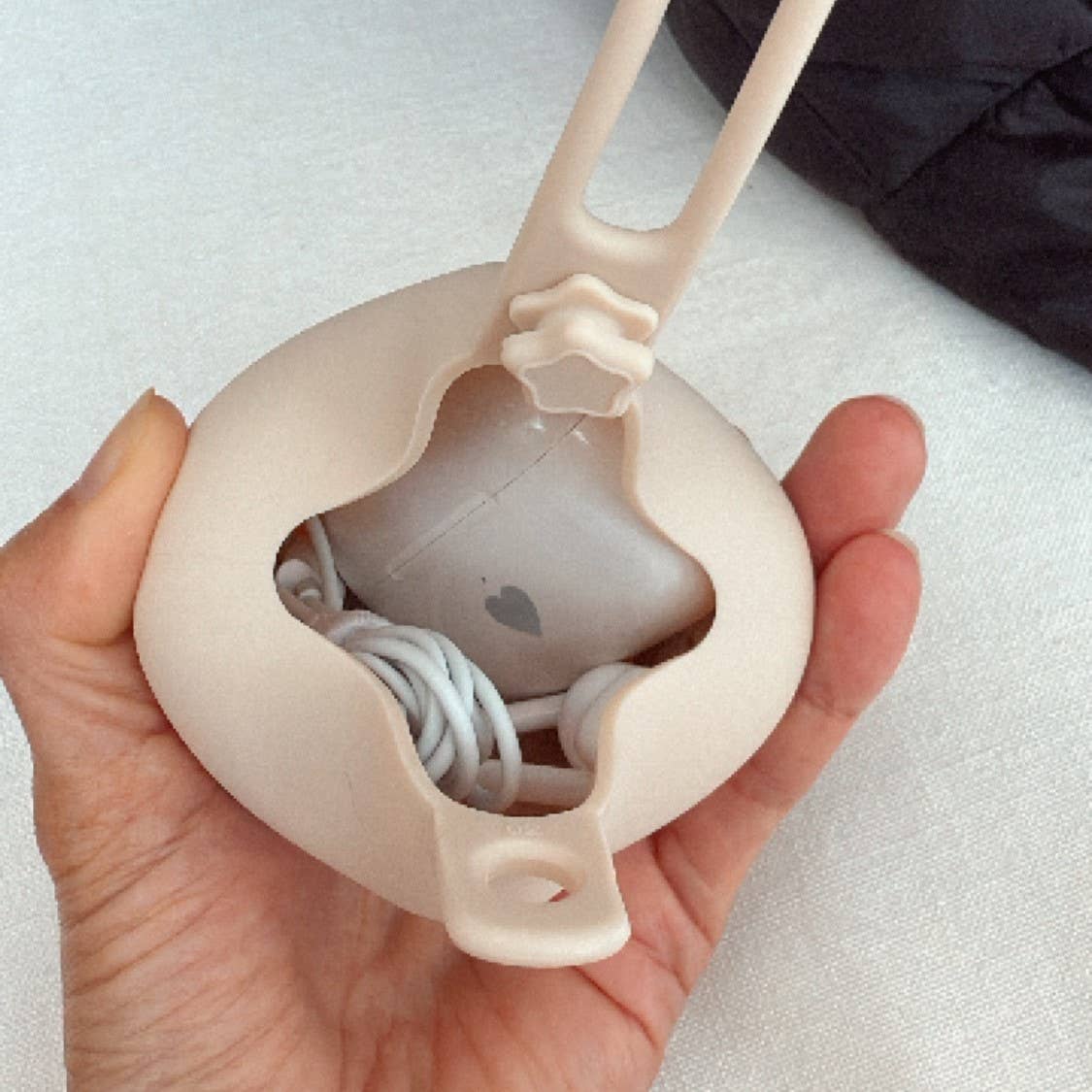 Ali+Oli Silicone Pacifier Case 2-pack Star (Blush & Sand)