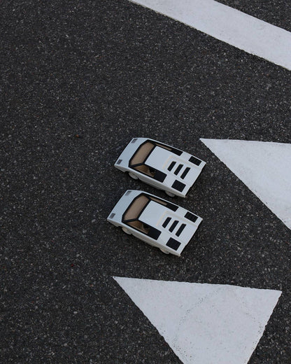 Car UFO COLOMBA White 7in