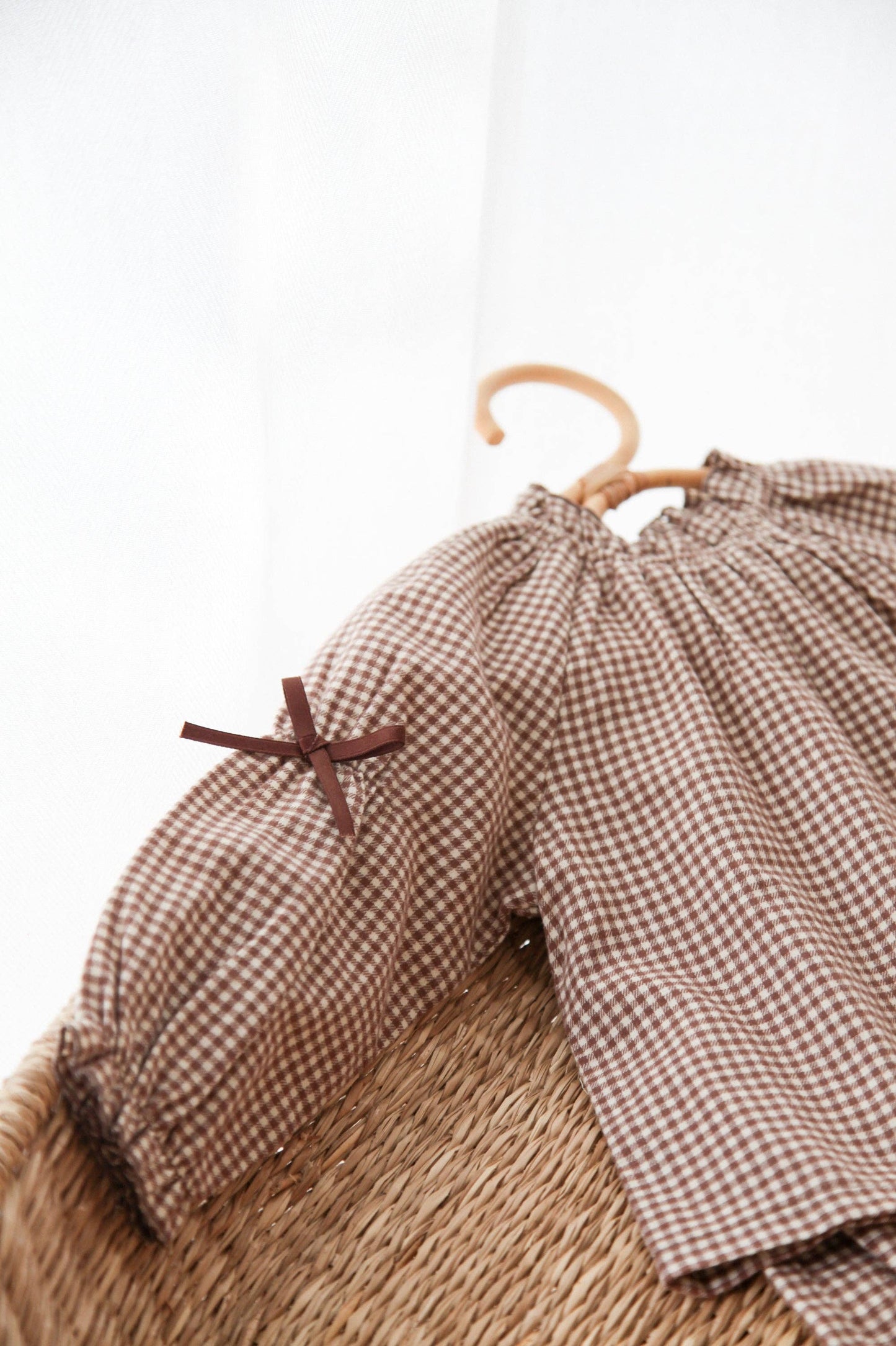 Brown/Gingham Bow Sleeve Blouse & Bloomer Set: 3-6m
