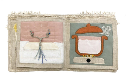 Textile book "Cool kids eat healthy": 97 % cotton 3 % other fibre / 1' x 11"
