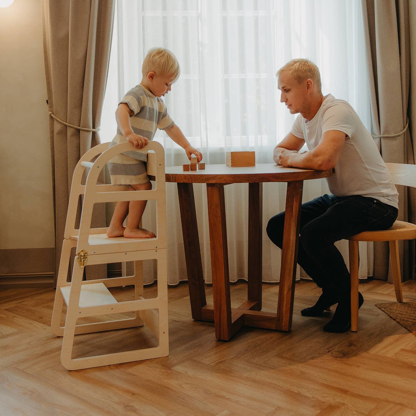 Transformable Kitchen Tower Sleekstep, Highchair+Tray Combo