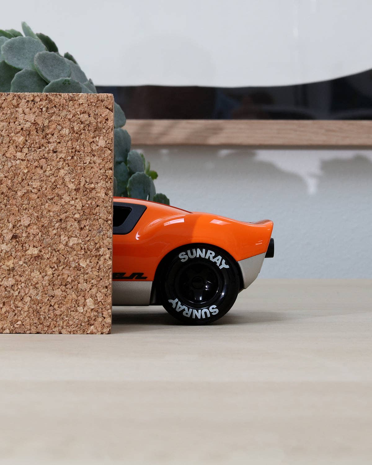 Car KEN