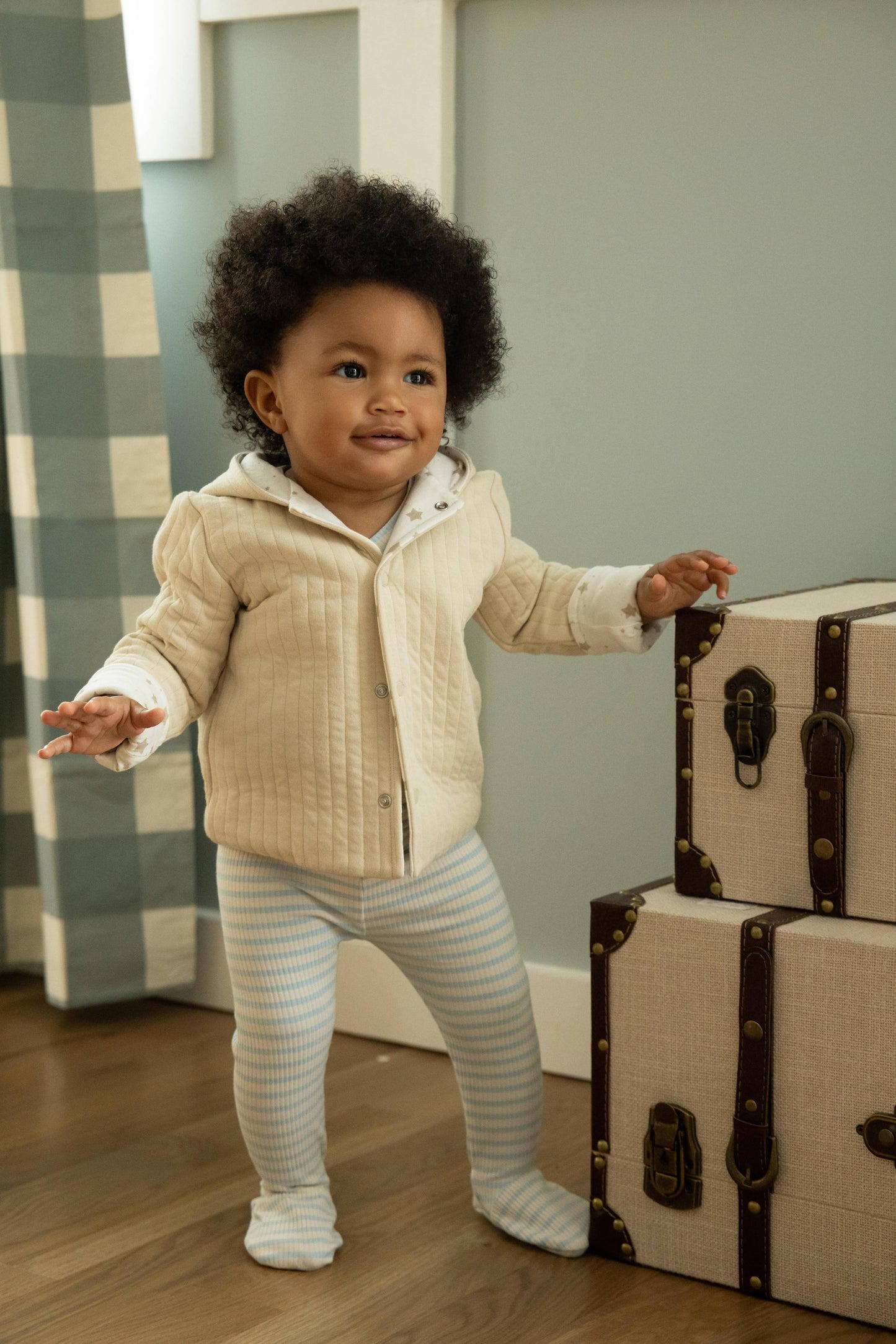 Star Print Quilted Jacket: Oatmeal-Winter White / 12 Months