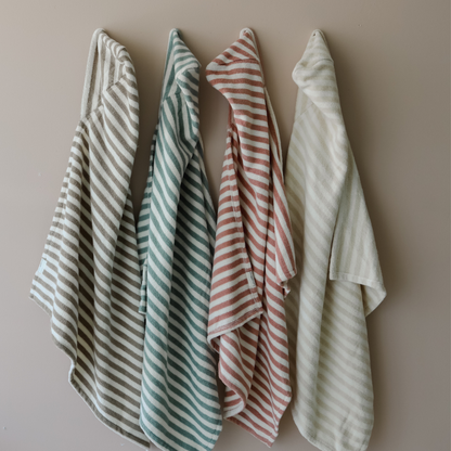 Hooded Towel | Gumdrop