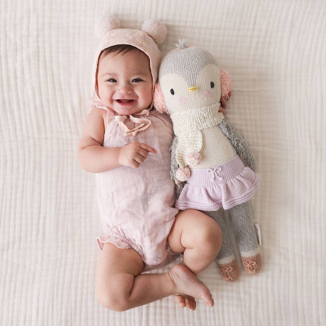 Skylar the penguin: Regular - 20"