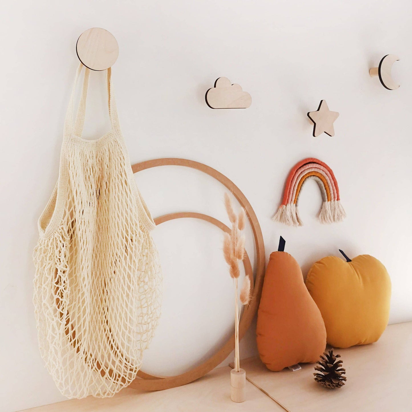 Wooden Hooks - Star Shape, Cloud, Moon, Swallow, Rainbow: PLUME