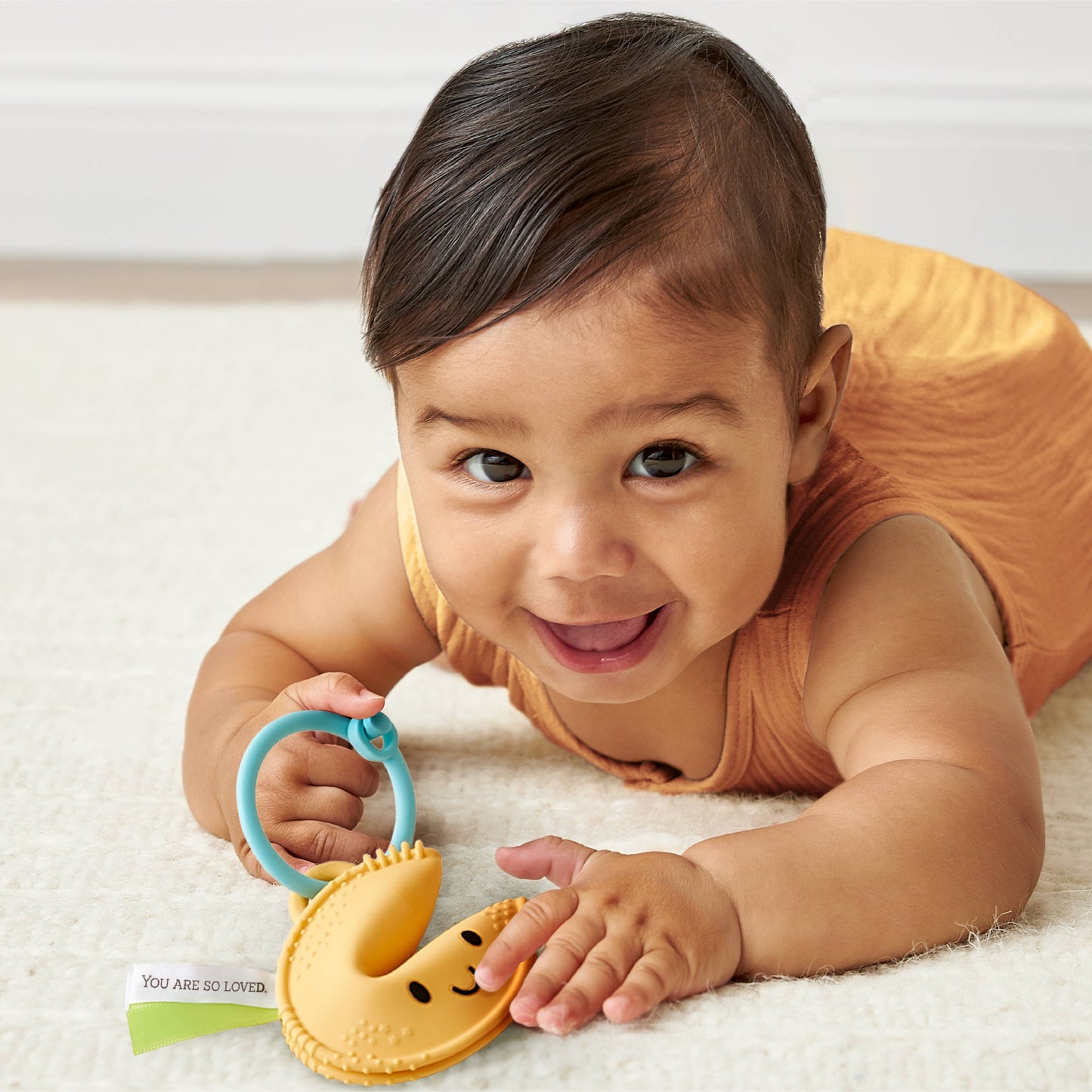 Itzy Treat™ Teether - Fortune Cookie