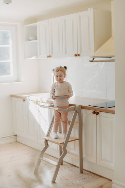 Foldable Helper Tower ZigZag