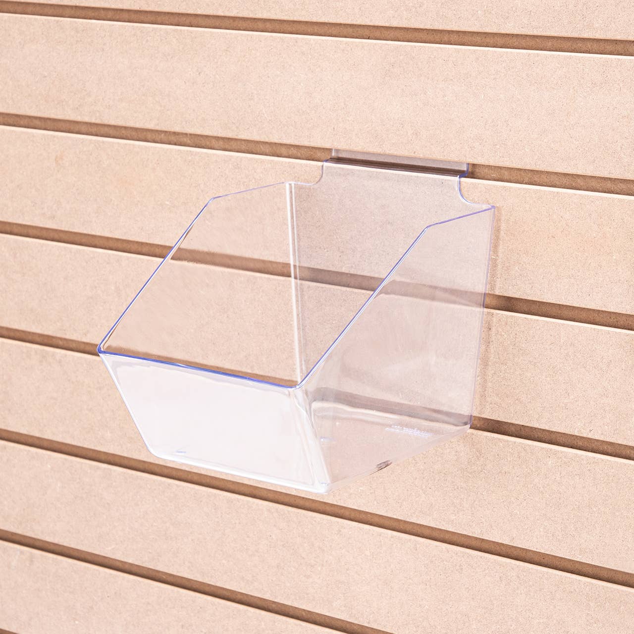 6" X 5 ½" X 7 ½" Clear Plastic Dump Bin