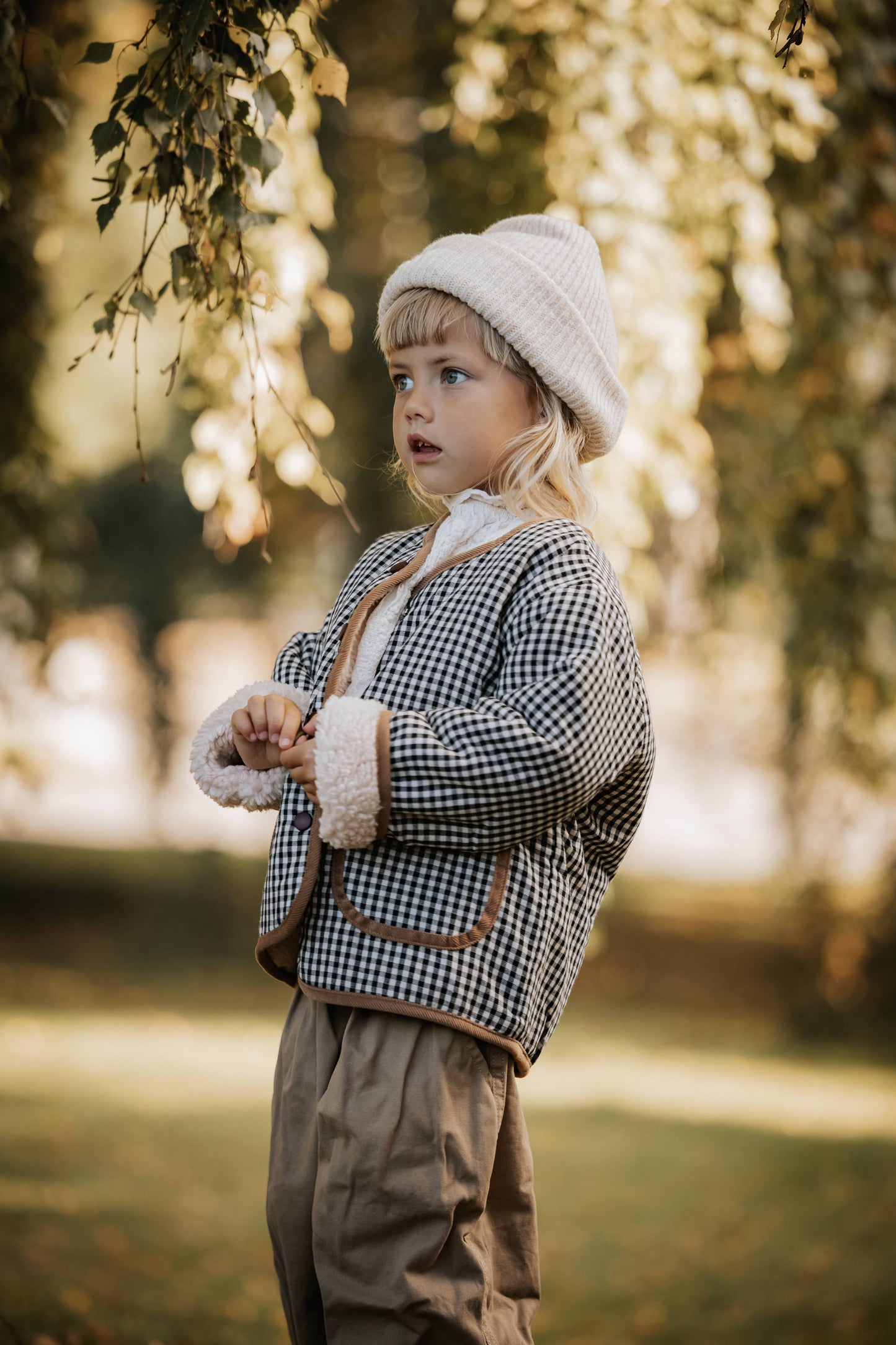 Annie & Charles® fluffy reversible jacket: Coffee