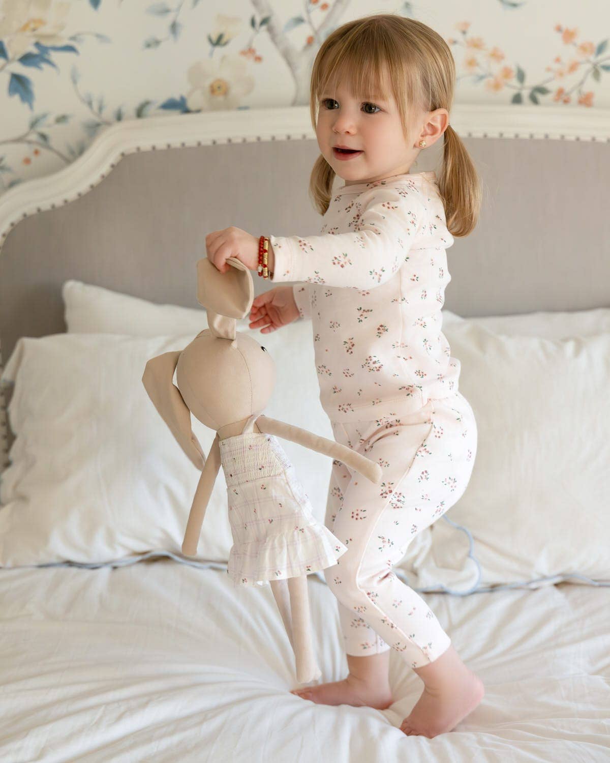 Cameo Florals 2 Pc Pajama Set: Soft Pink / 2