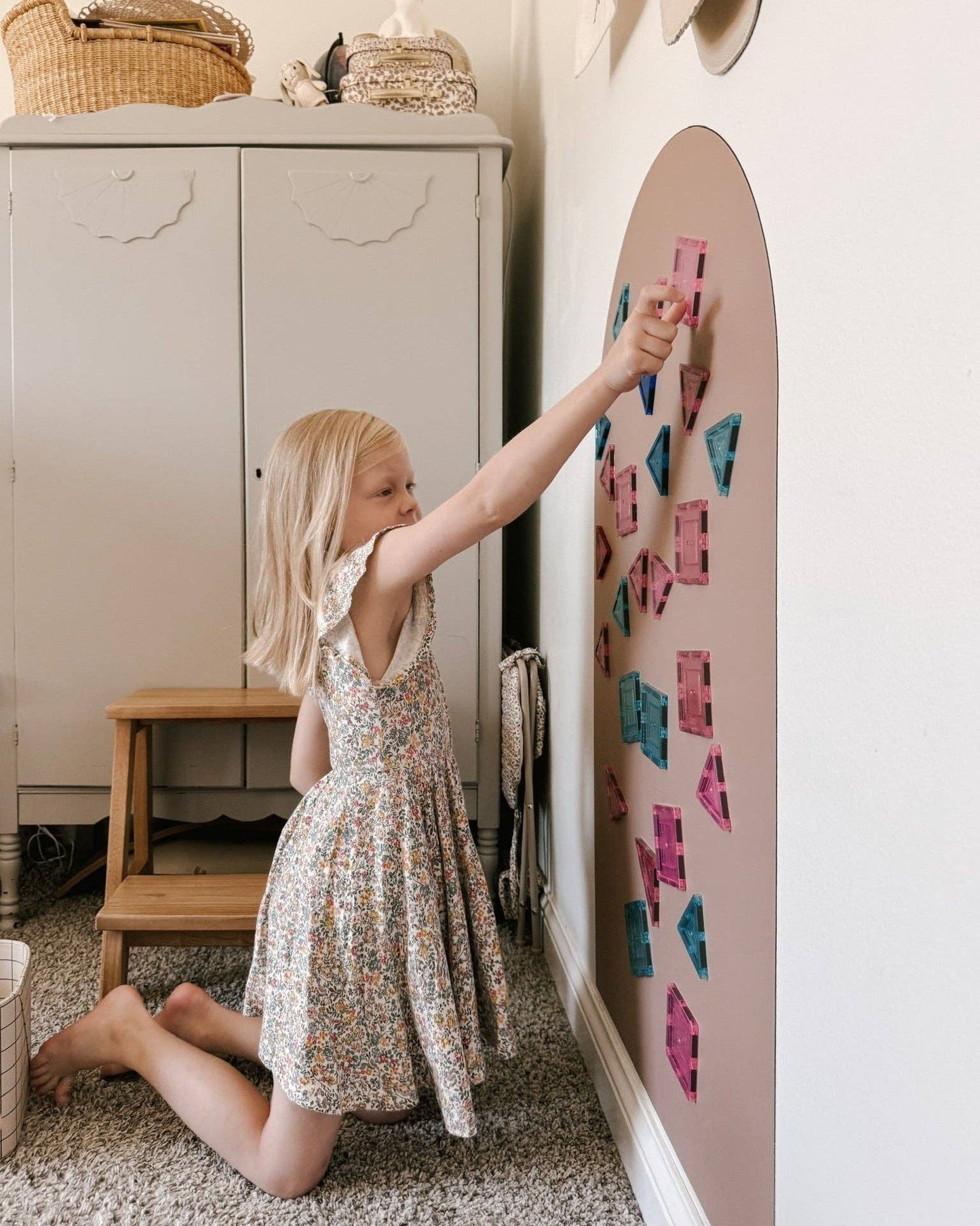 Magic Playwall - Arch Magnetic Wall Decal for Kids: Caramel