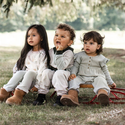 Color Blocked Sweatshirt & Pants Set - Bobcat: 2T