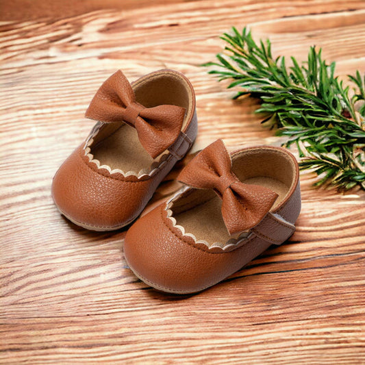 Annie & Charles® Crawling Shoes Baby Shoes: Brown / 13cm