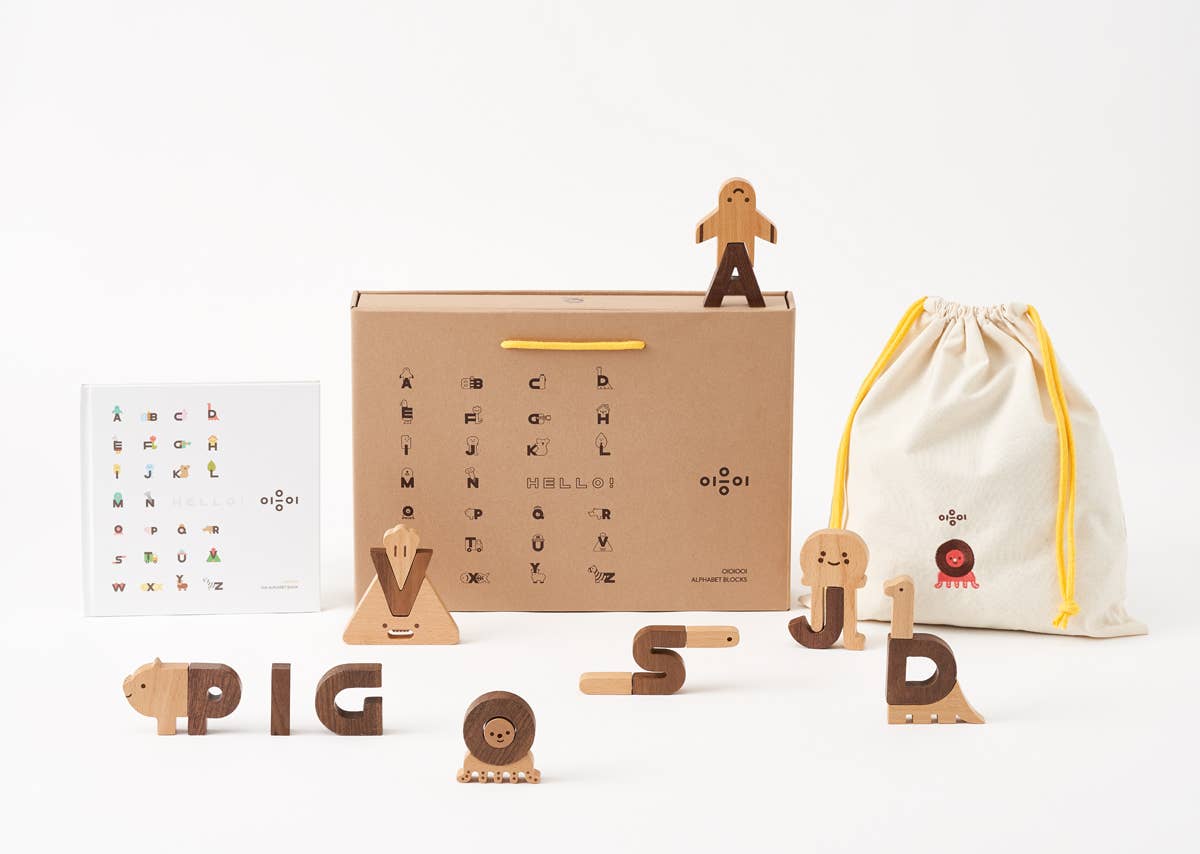 Oioiooi Alphabet Play Blocks