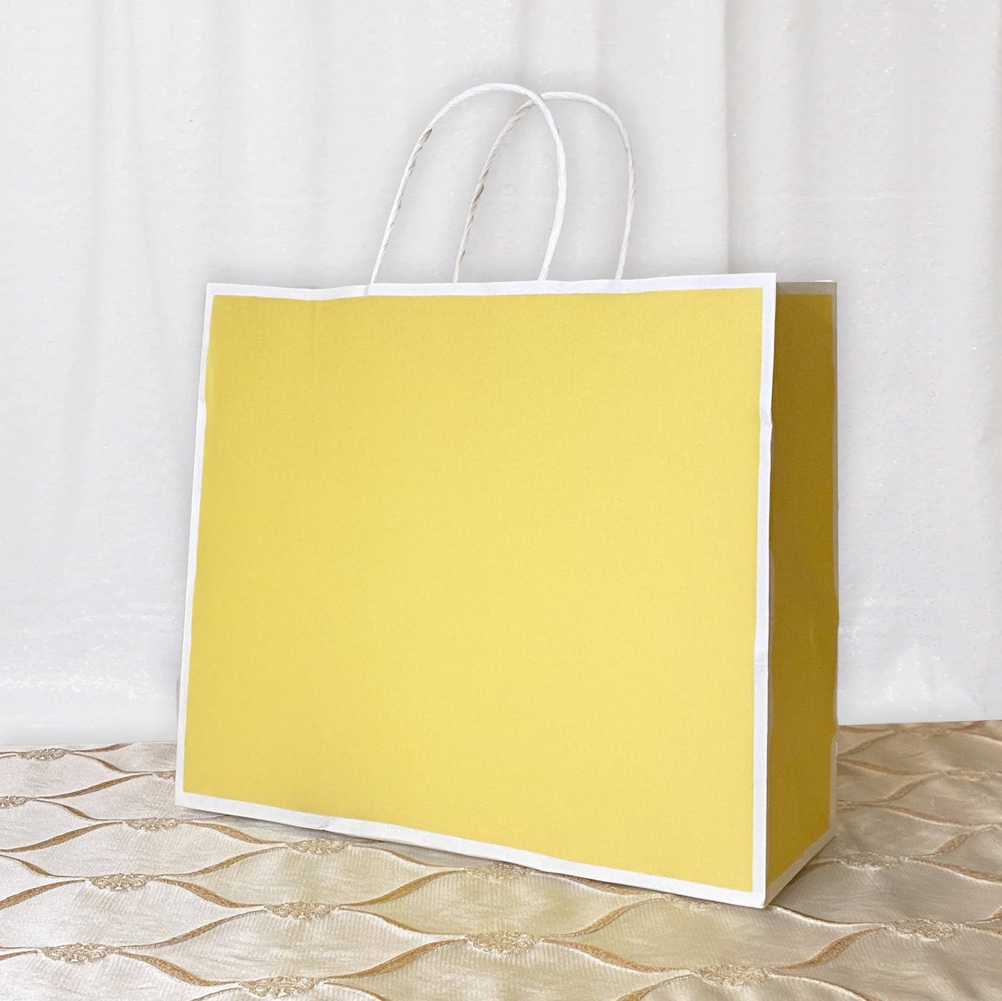 25 pc, 4 size Light yellow white border kraft paper gift bag: Large
