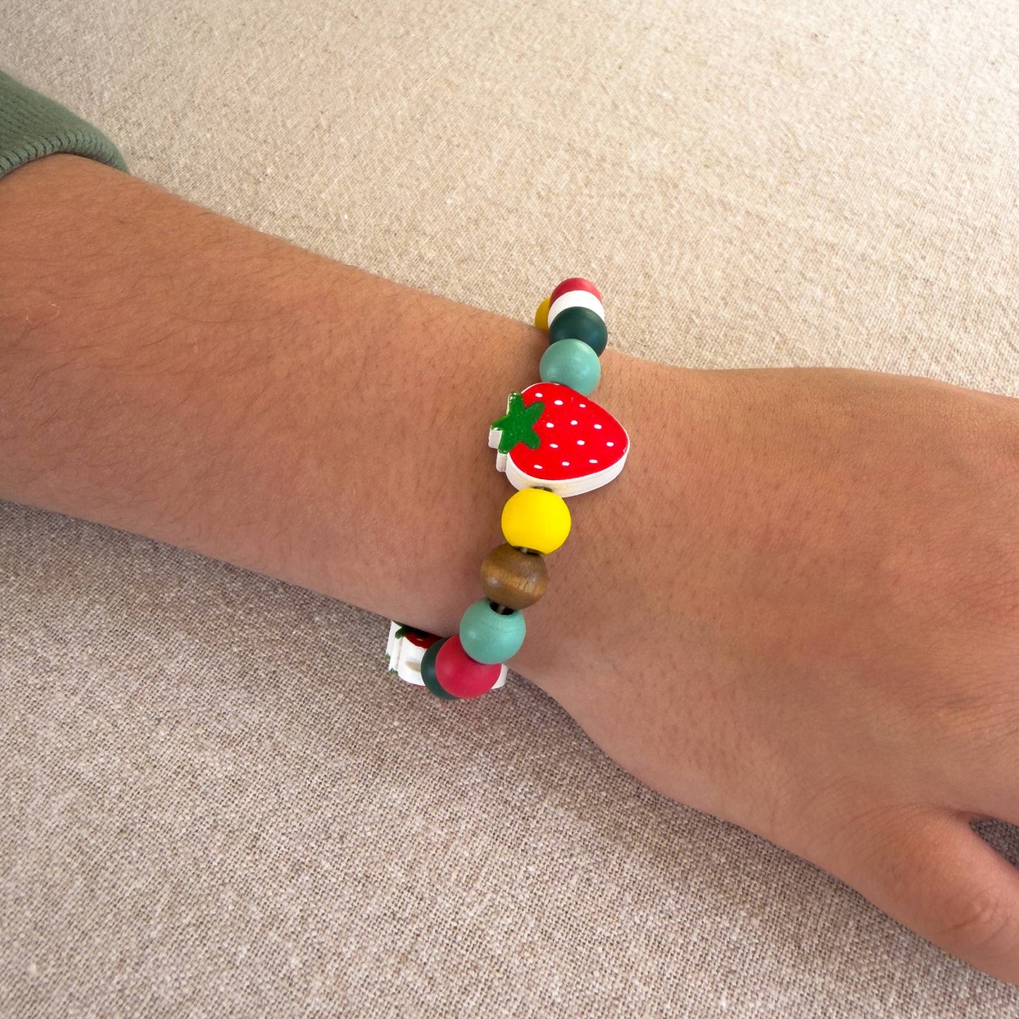 Strawberry Bracelet Bead Kit
