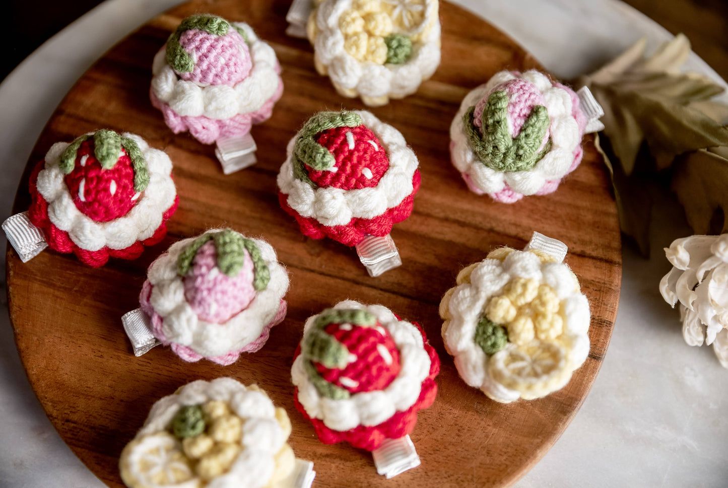 Tart Hair Clips: Red