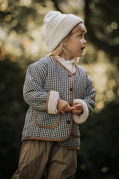 Annie & Charles® fluffy reversible jacket: Mousse
