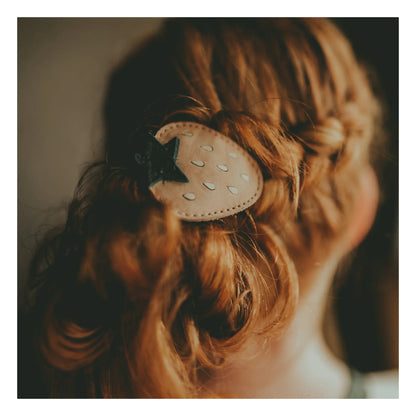 Nanoe Fruit Hairclip | Strawberry | Powder Nubuck